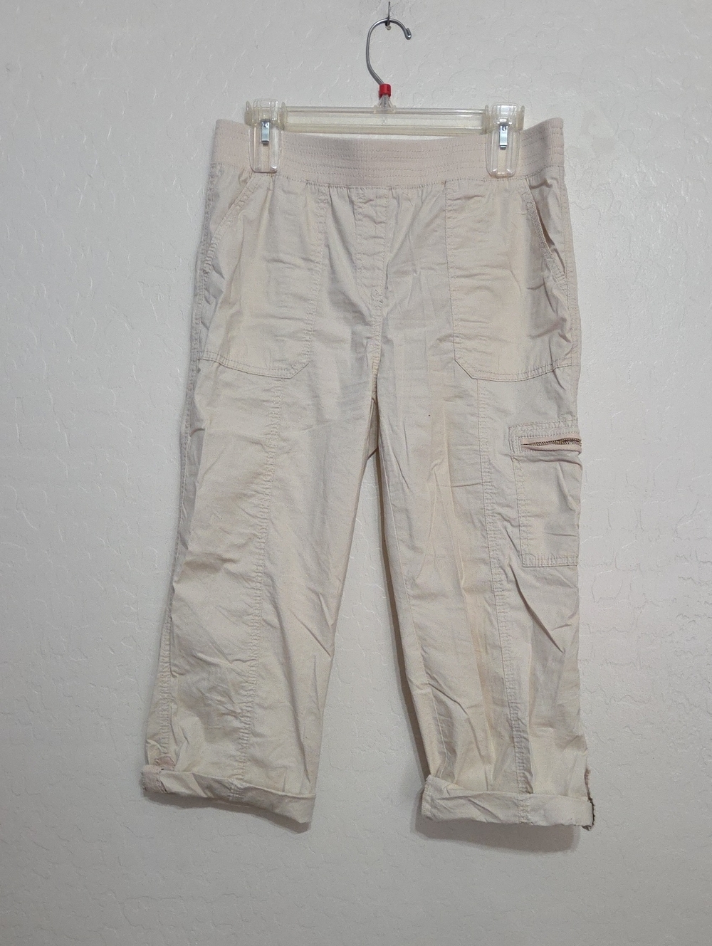 Chico's Beige Elastic Waist Capri Pants